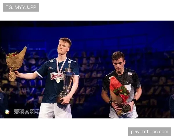 安赛龙刚买的那辆车，路过跟他擦肩都得忍住不眼红啊！