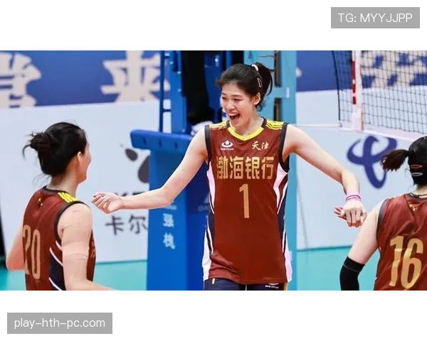 李盈莹训练室外买耗材，竟然比队友私厨还精致？